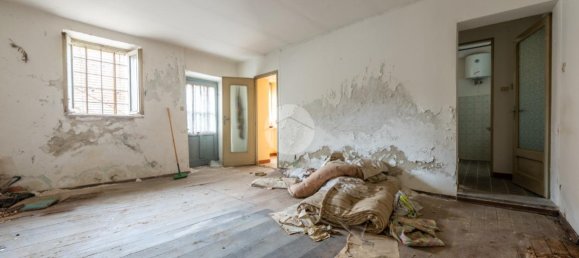 4-salle Maison à Cuneo, Italy No. 174269 24