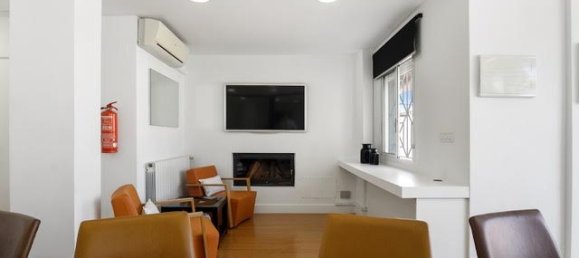 4 bedrooms Commercial property in Torrevieja, Spain No. 290633 4