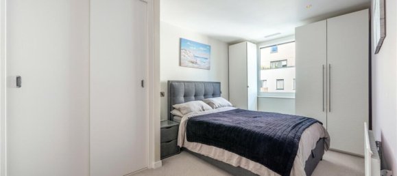 2 bedrooms Apartment in London, United Kingdom No. 7846 7