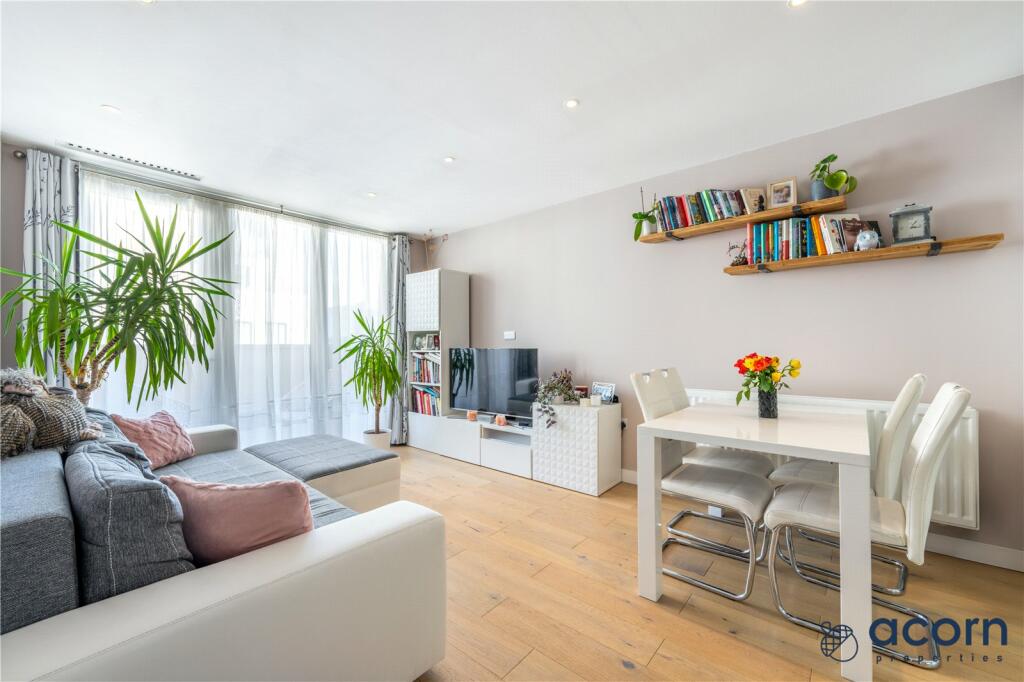 2 bedrooms Apartment in London, United Kingdom No. 7846