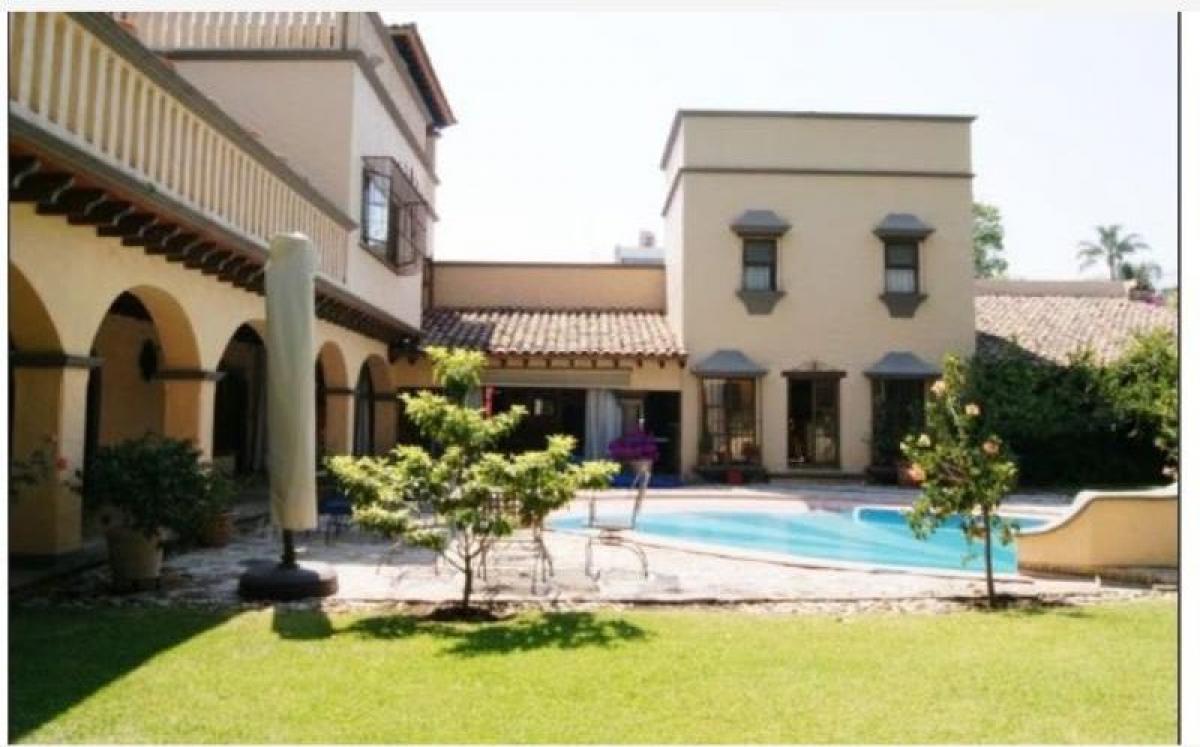 4 bedrooms House in Morelos, Mexico No. 152473