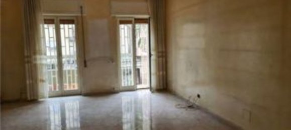 3-Zimmer Wohnung in Naples, Italy, Nr. 14161 10