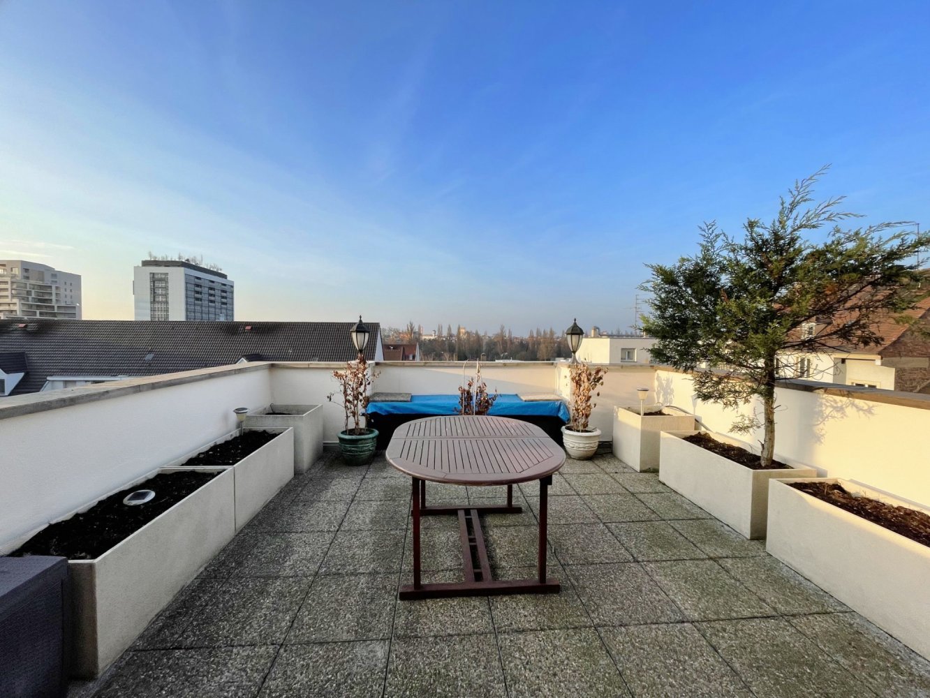 Квартира с 3 спальнями в Страсбург, Франция № 67812