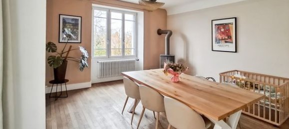 5 bedrooms Castles in Jura, France No. 359718 4