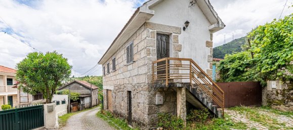 3 bedrooms House in Louredo, Portugal No. 170048 20