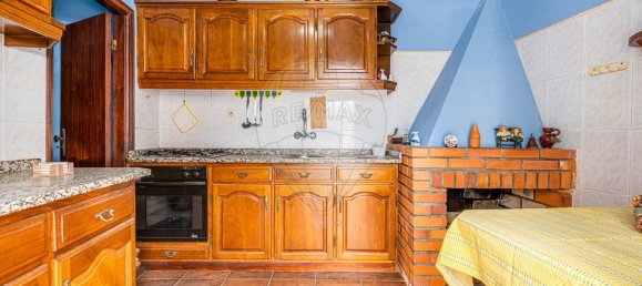 3 bedrooms House in Louredo, Portugal No. 170048 4