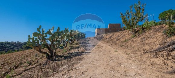 Terrain à Caltagirone, Italy 43456m² No. 56252 22