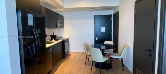 1 dormitorio propiedad comercial en venta en Miami, Miami-Dade, Florida, USA № 615068 23
