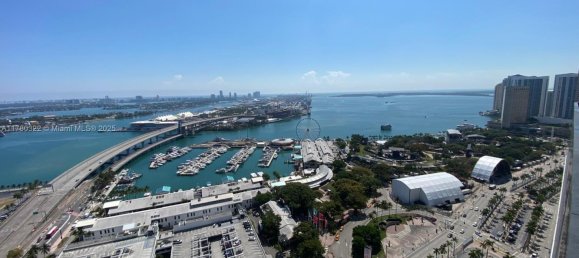 1 dormitorio propiedad comercial en venta en Miami, Miami-Dade, Florida, USA № 615068 13