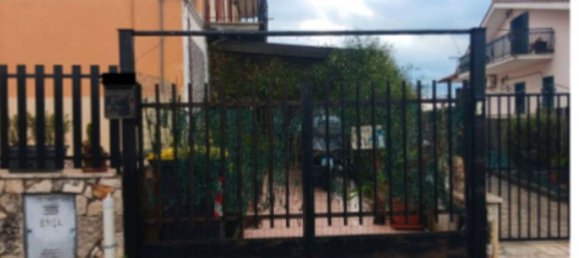 Квартира с 3 комнатами в Монтеротондо, Италия № 201520 6