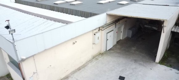 250m² Commercial property in Bonate Sopra, Italy No. 275720 3