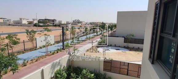 3 Schlafzimmer Villa in Sharjah, UAE, Nr. 55959 17