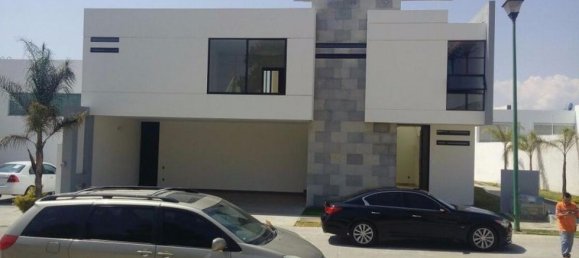 3 bedrooms House in Guanajuato, Mexico No. 181667 2