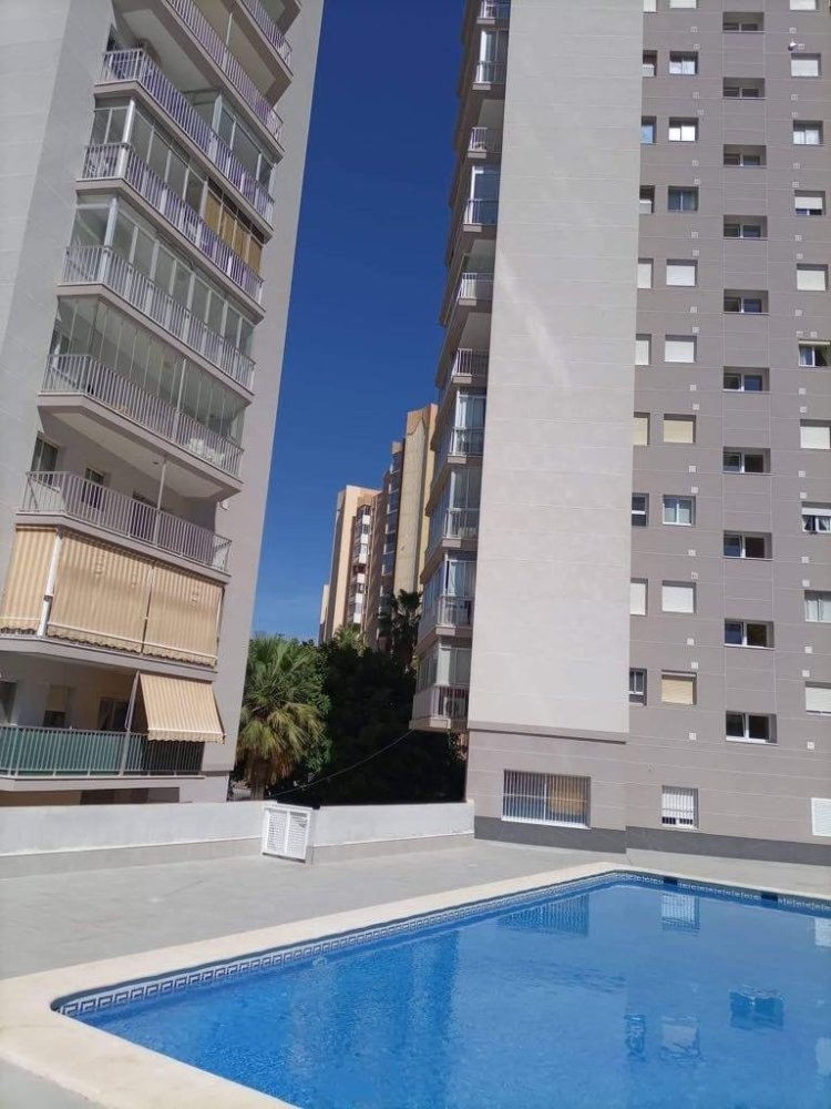 Apartamento de 2 dormitorios en Calpe, Spain No. 283871