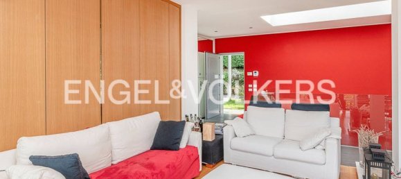 4 bedrooms Villa in Lecco, Italy No. 310946 9