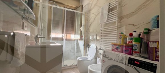 3 rooms Apartment in Bologna, Italy No. 27539 13