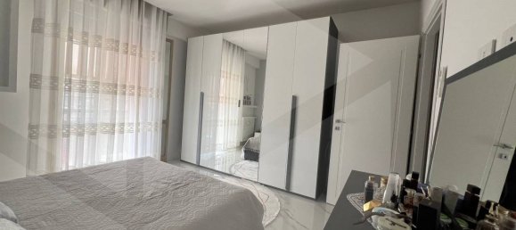 3 rooms Apartment in Bologna, Italy No. 27539 16