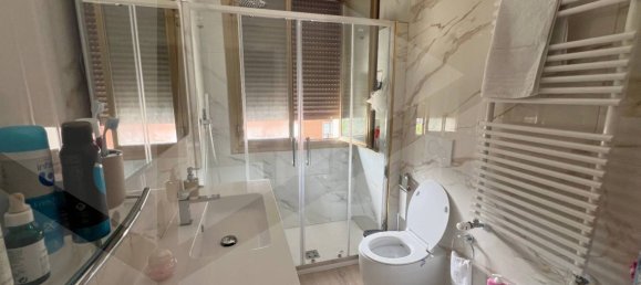 3 rooms Apartment in Bologna, Italy No. 27539 14