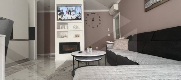 3 rooms Apartment in Bologna, Italy No. 27539 7