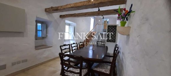 Casa de 3 dormitorios en Qormi, Malta No. 9542 4