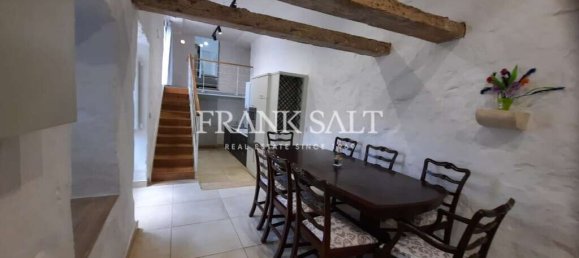 Casa de 3 dormitorios en Qormi, Malta No. 9542 5