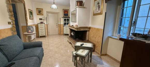 4 rooms Apartment in Palombara Sabina, Italy No. 195870 8