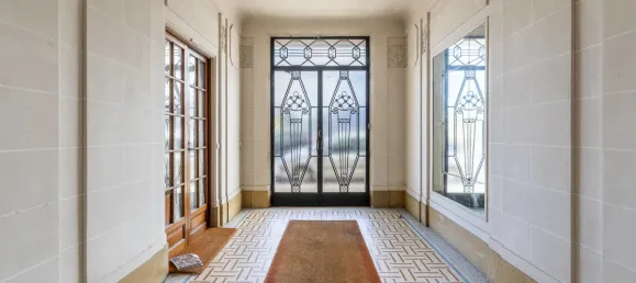 2 bedrooms Apartment in Paris, France No. 165759 14