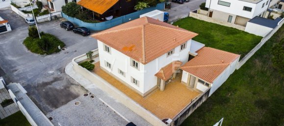 3 bedrooms House in Mindelo, Portugal No. 132612 17