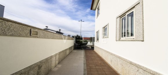 3 bedrooms House in Mindelo, Portugal No. 132612 23