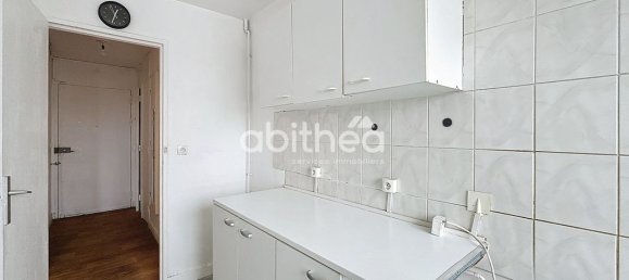 1 bedroom Apartment in Alfortville, France No. 182578 3