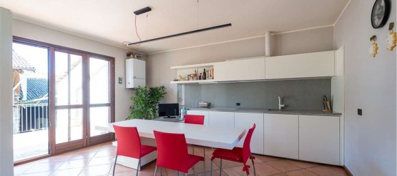 Дом с 8 комнатами в Пьемонт, Италия № 307570 8