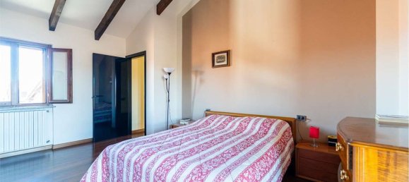 Дом с 8 комнатами в Пьемонт, Италия № 307570 21