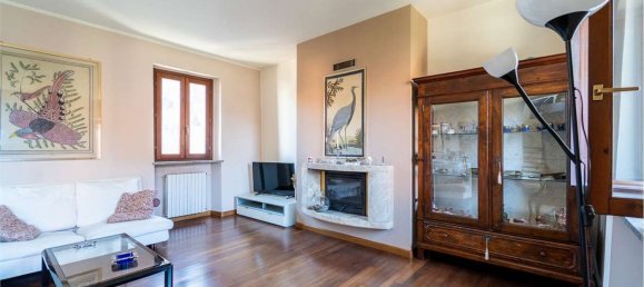 Дом с 8 комнатами в Пьемонт, Италия № 307570 5