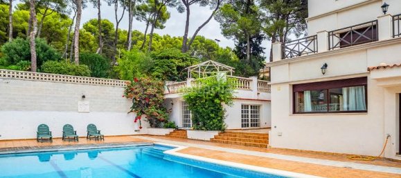 9 Schlafzimmer Haus in Castelldefels, Spain, Nr. 159639 4