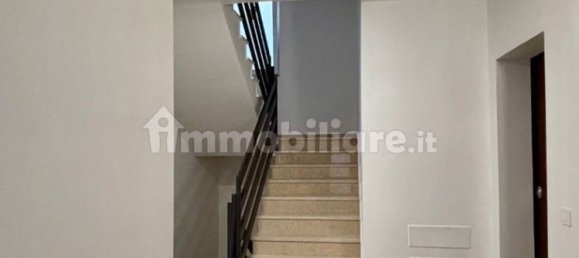 Apartamento de 2 dormitorios en Taranto, Italy No. 256439 4