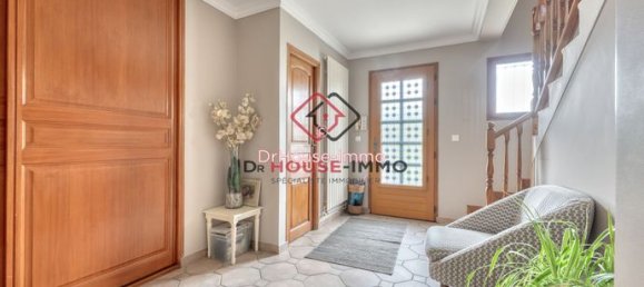 4 bedrooms House in Gournay-sur-Marne, France No. 358486 2