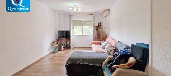 3 bedrooms Apartment in Alicante, Spain No. 180339 2