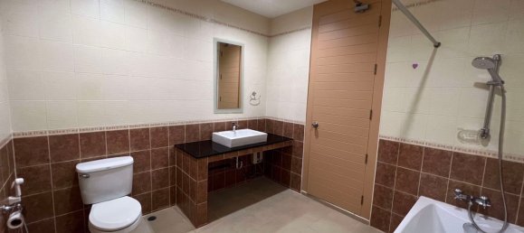 Кондоминиум  с 3 спальнями в Ваттхана, Таиланд № 4426 23