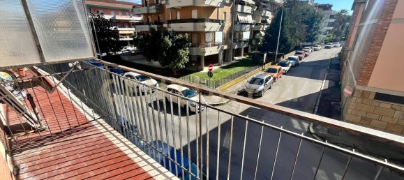 5 rooms Apartment in Grosseto, Italy No. 11619 29