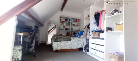 3 bedrooms House in Francourville, France No. 153440 10