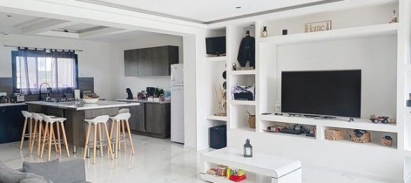 Дом с 5 спальнями в Бертене, Франция № 53480 5