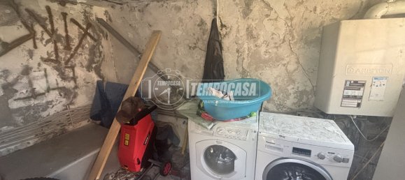 Квартира с 1 спальней в Генуя, Италия № 378219 25