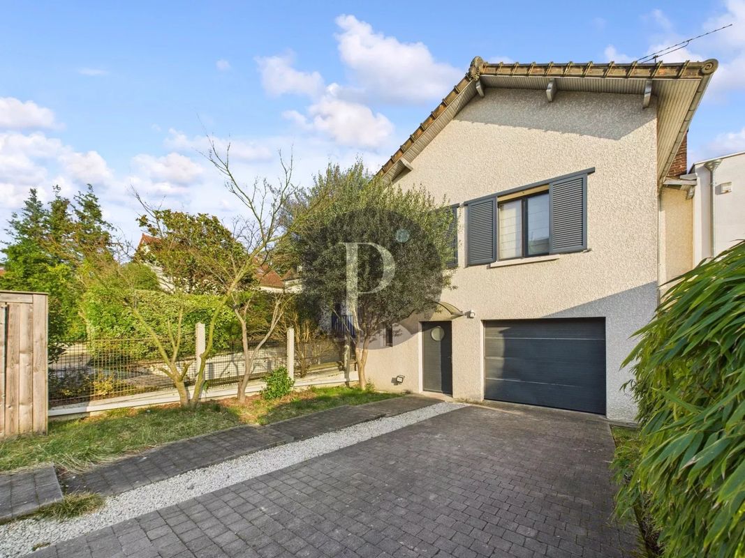 5 Schlafzimmer Haus in Verrieres-le-Buisson, France, Nr. 122483