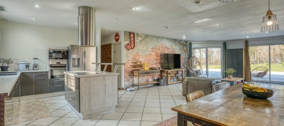 4 bedrooms House in Bergerac, France No. 101961 7