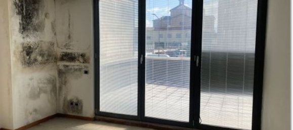 204m² Office in Bergamo, Italy No. 260926 33