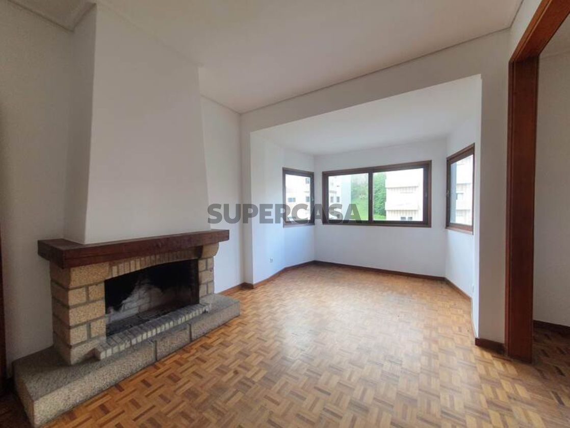 4 bedrooms Apartment in Guimaraes, Portugal No. 334156