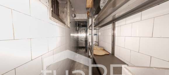 5-Zimmer Gebäude in Rome, Italy, Nr. 210858 5