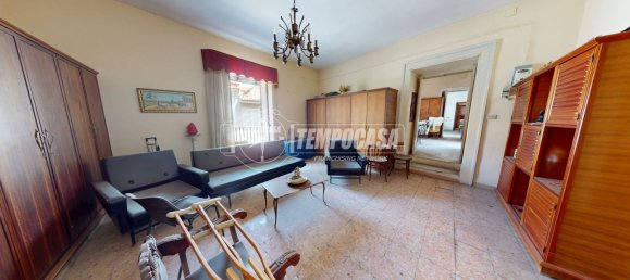 4 bedrooms Apartment in Aversa, Italy No. 361478 9