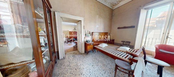 4 bedrooms Apartment in Aversa, Italy No. 361478 3