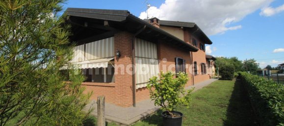 4 Schlafzimmer Villa in Conzano, Italy, Nr. 311178 3